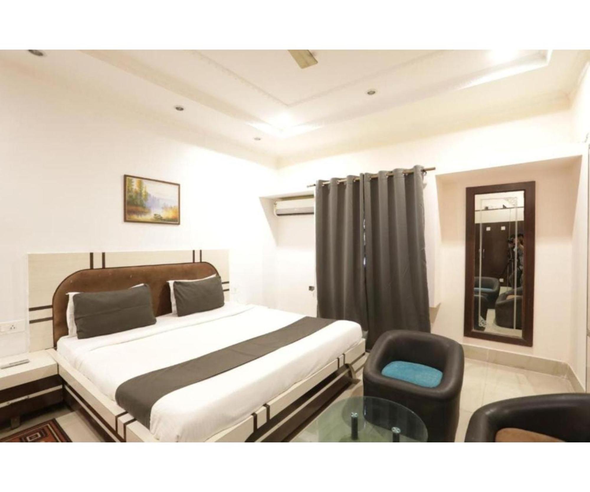 Day S Inn Luxury Stay Near Care Hospital In Budget Friendly Price Best Seller Bhubaneswar Eksteriør billede