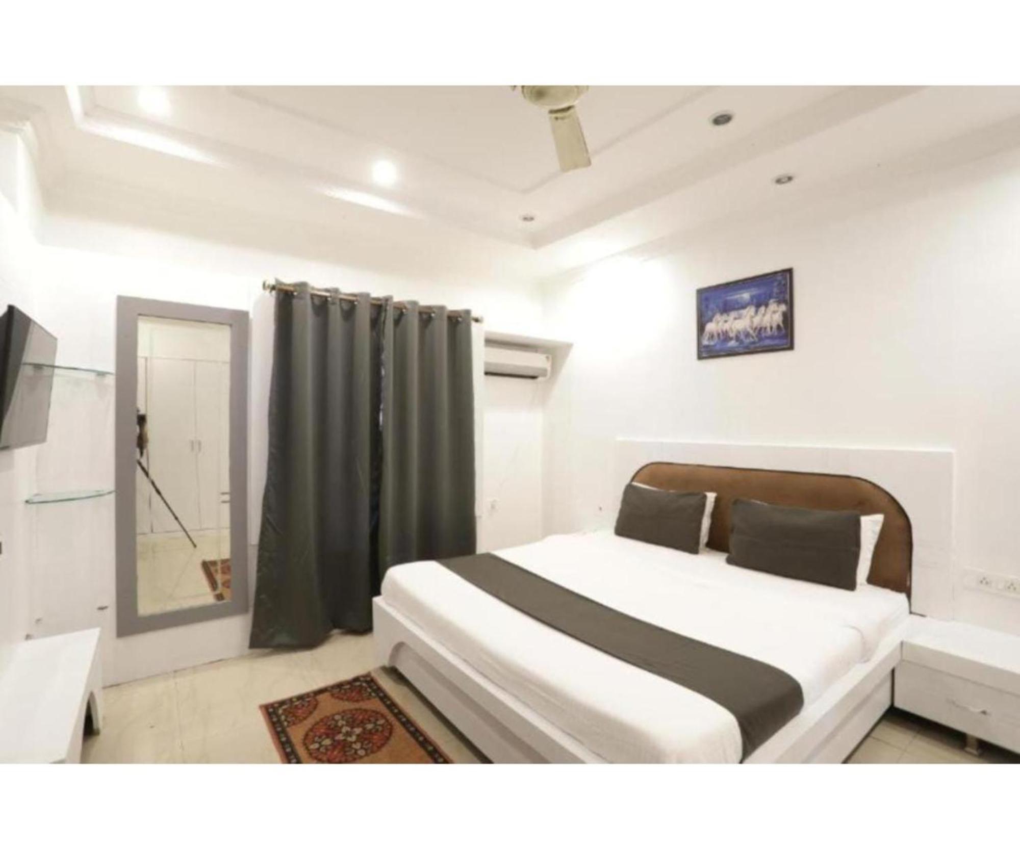 Day S Inn Luxury Stay Near Care Hospital In Budget Friendly Price Best Seller Bhubaneswar Eksteriør billede